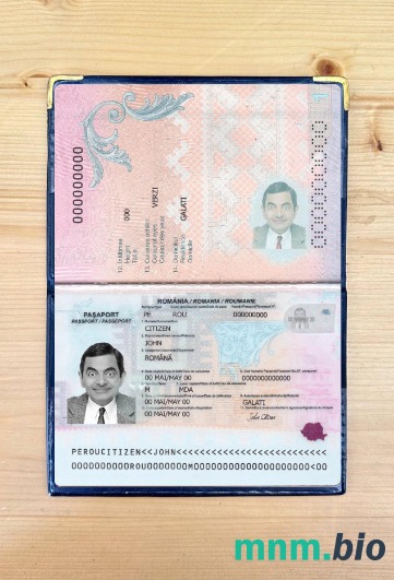 Rumunia paszport 2021-obecnie fotowygląd, skan i fotorealistyczny snapshot, 2 w 1